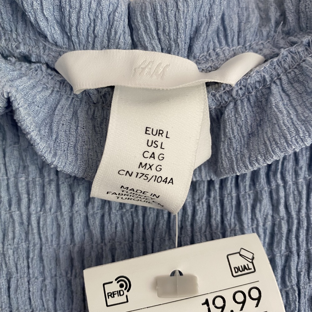 H&M Smocked Midi Dress - Picture 4 of 4